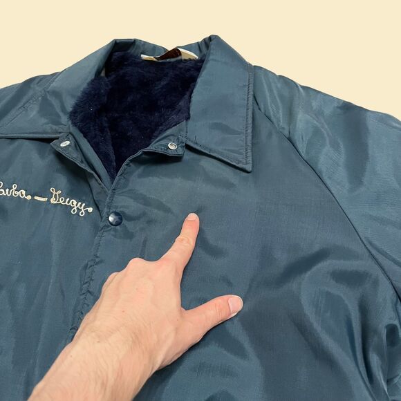 Vintage 1970s XL Ciba-Geigy blue jacket with faux fur lining/white embroidery - Picture 9 of 10